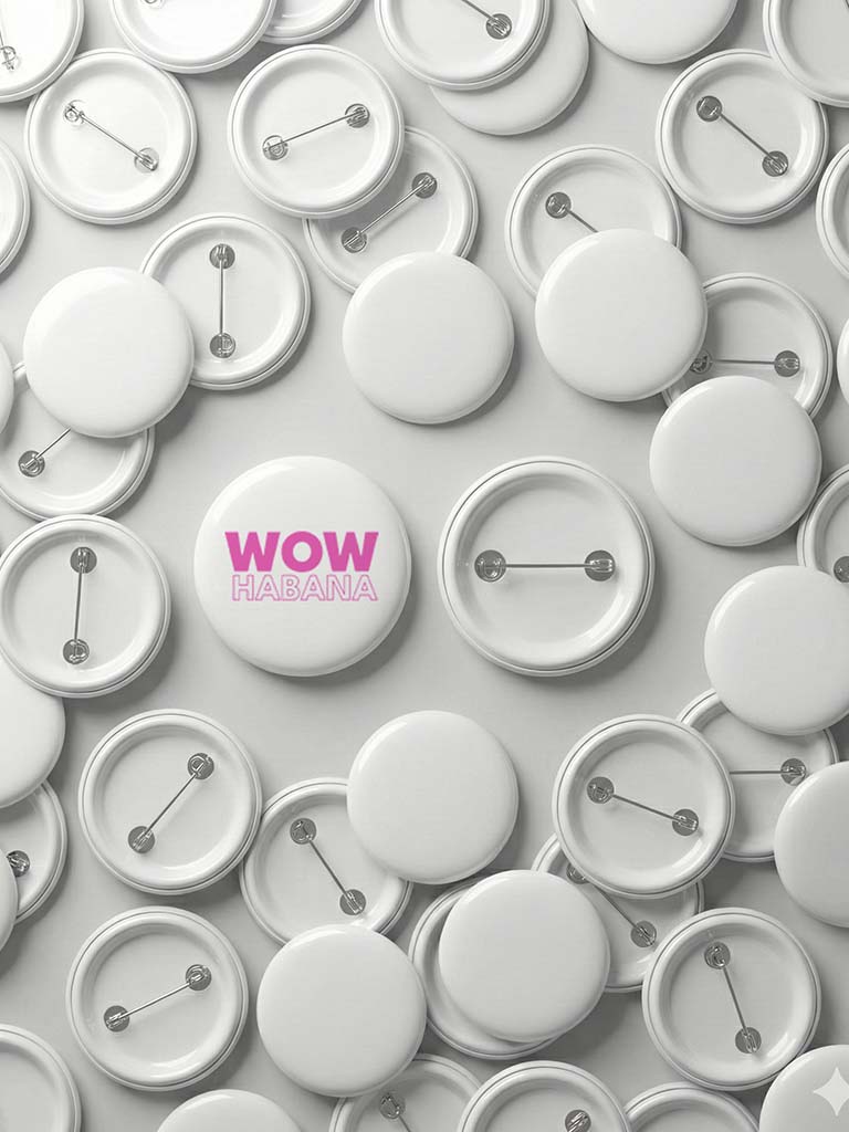 Pines personalizados customiza tu estilo